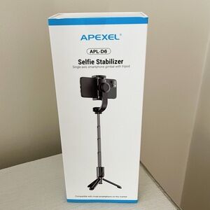 NEW in Box Selfie Stabilizer - Gimbal with Tripod